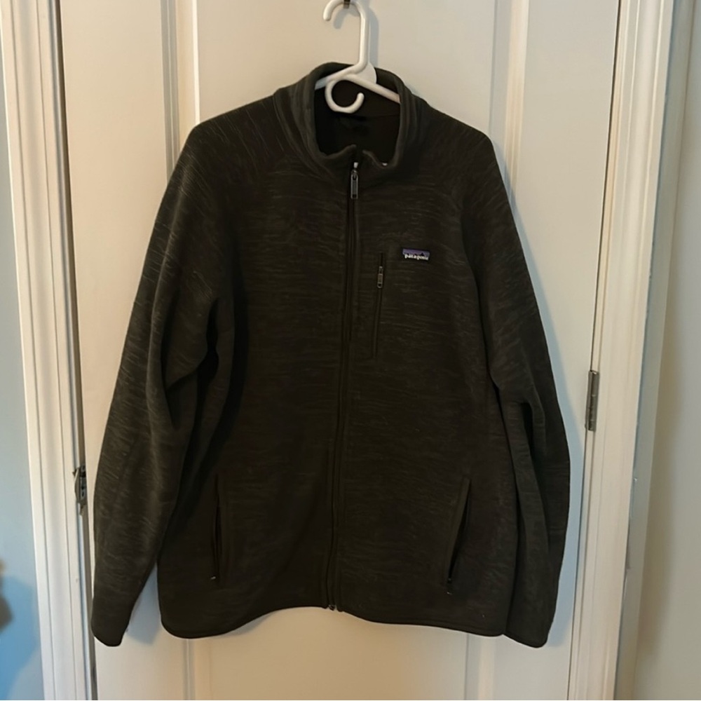 Patagonia men’s fleece jacket